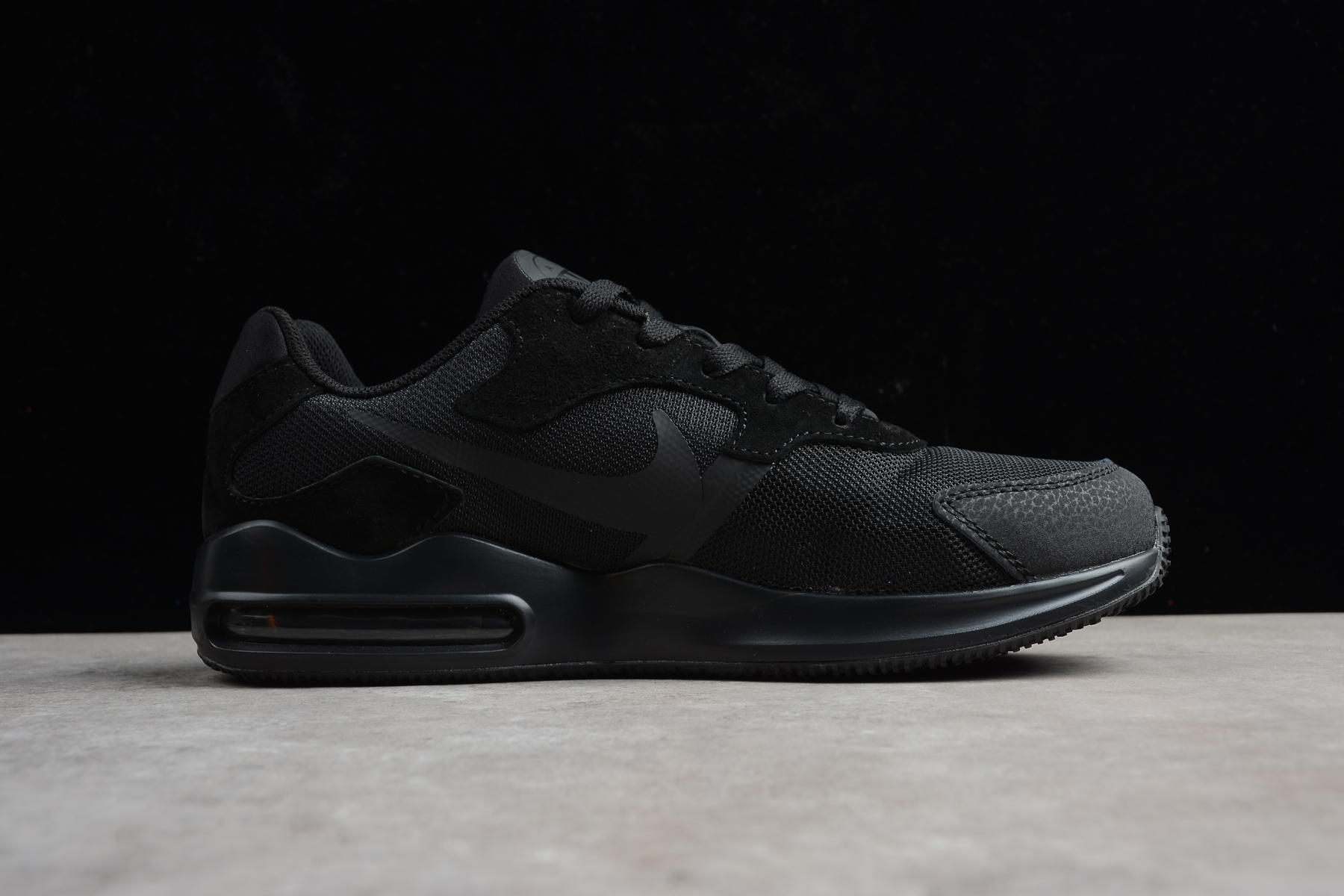 Nike Air Max Guile All Black Shoes